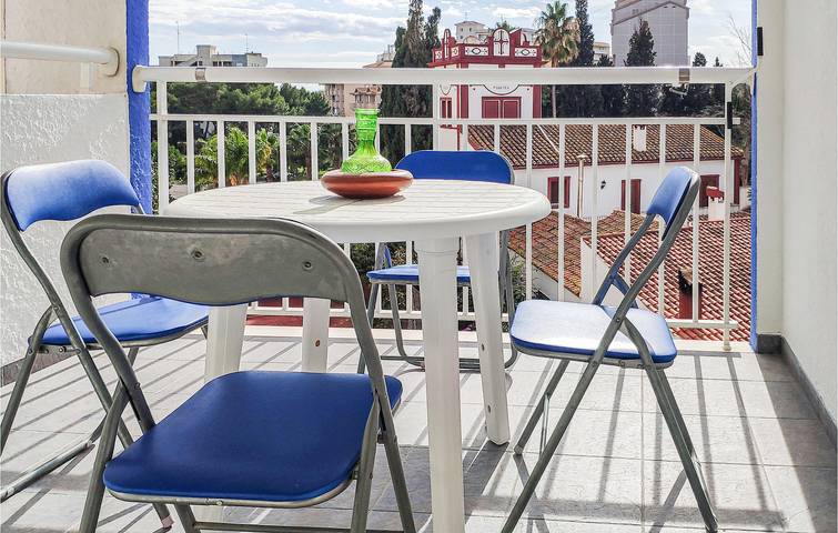 Gîte pour 6 personnes, avec piscine et terrasse, adapté aux familles à Oropesa del Mar - 4