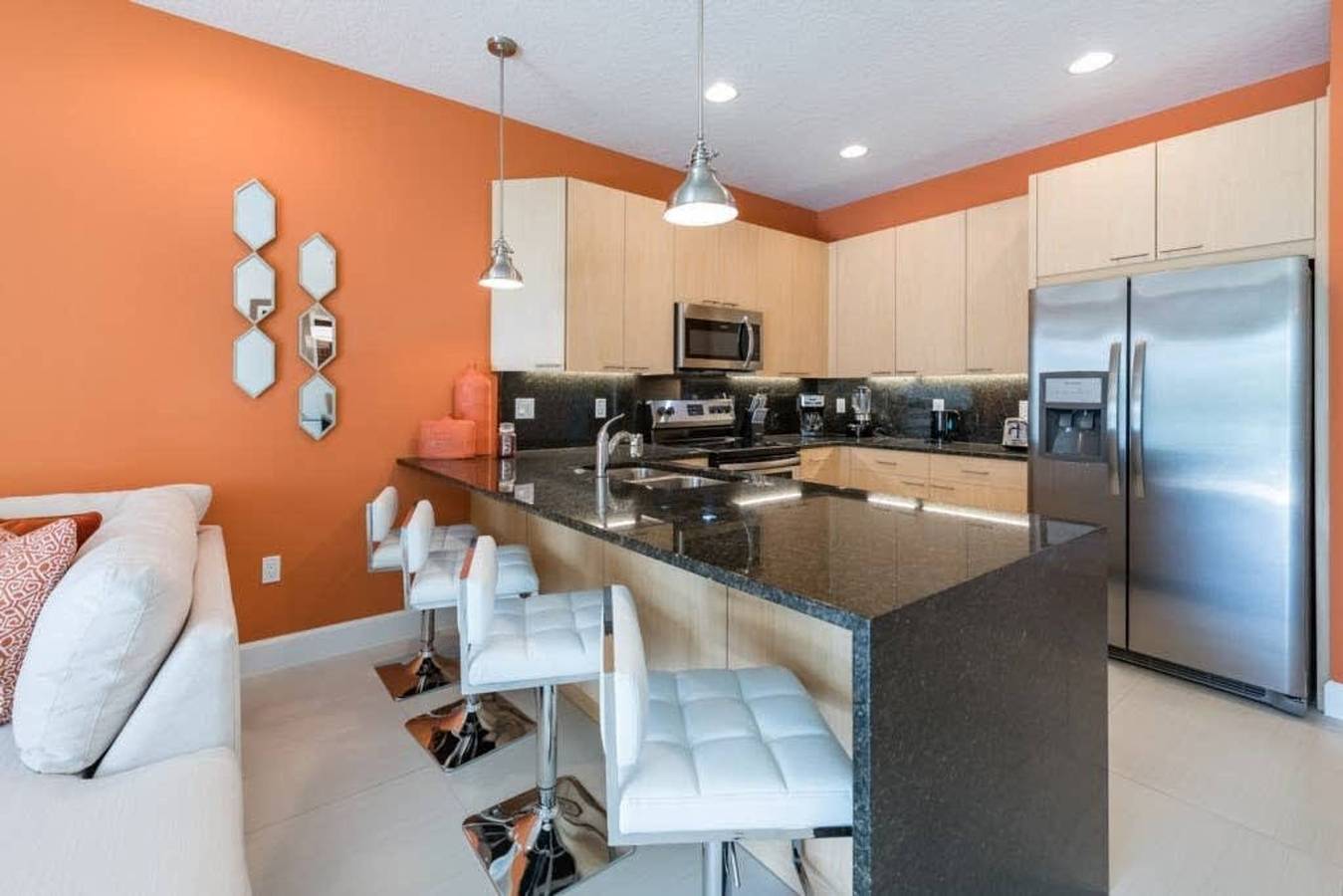 Spacious, Comfortable, Perfect Vacation in Four Corners, Lake County