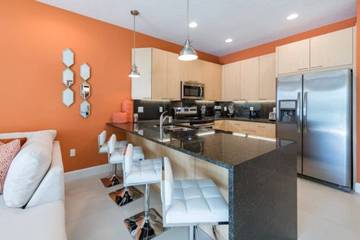 Villa for 6 Guests in Four Corners, Lake County, Picture 4