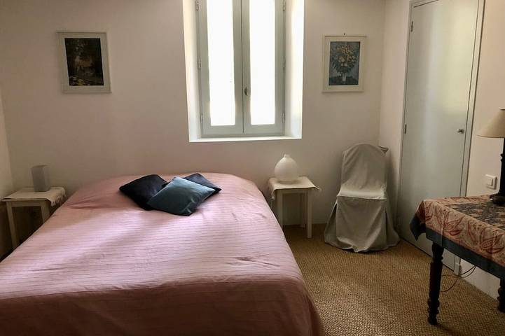 Location de vacances pour 8 personnes, avec jardin à La Garde-Adhémar - 4