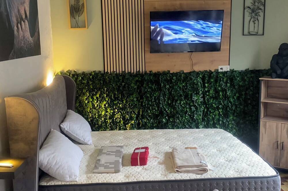 Village Fertile in Charleroi, Henegouwen