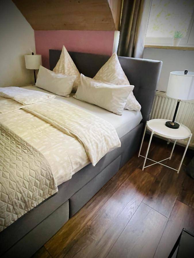 Ganze Wohnung, Ferienwohnung am Schloss Leipheim Nähe Legoland in Leipheim, Bayerisch Schwaben
