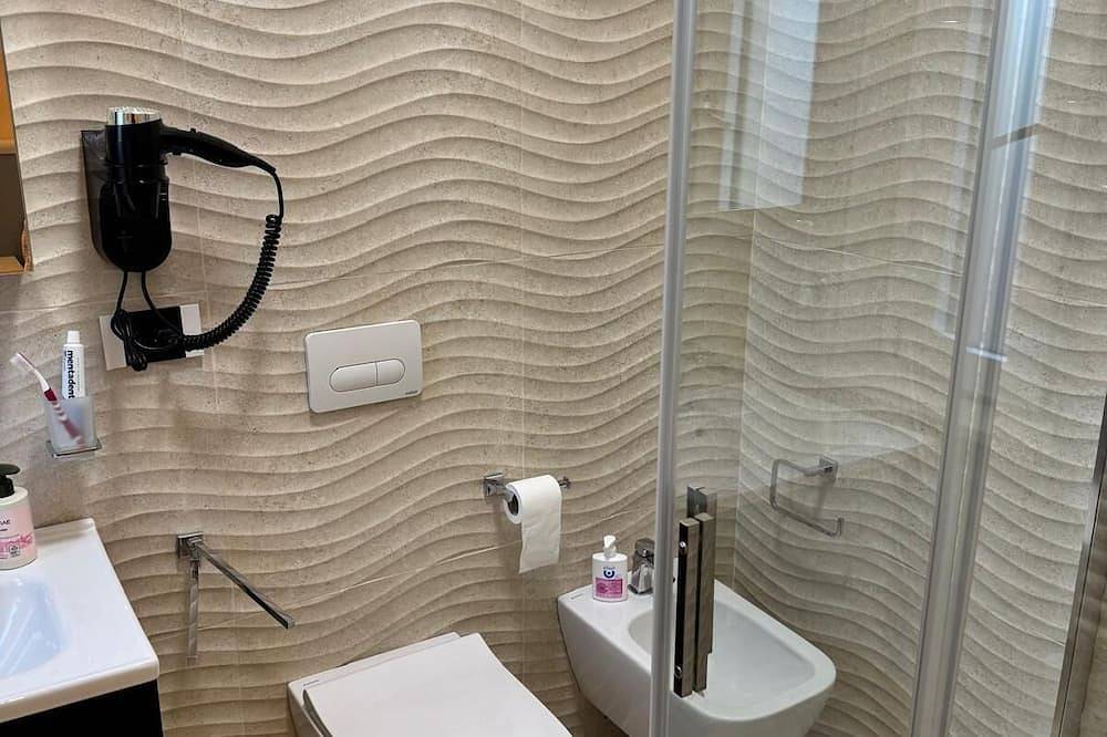 B&B Capo Vaticano Stay Appartamento da 2 camere con bagno privato 250mt dal mare in Faro Capo Vaticano, Ricadi (comune)