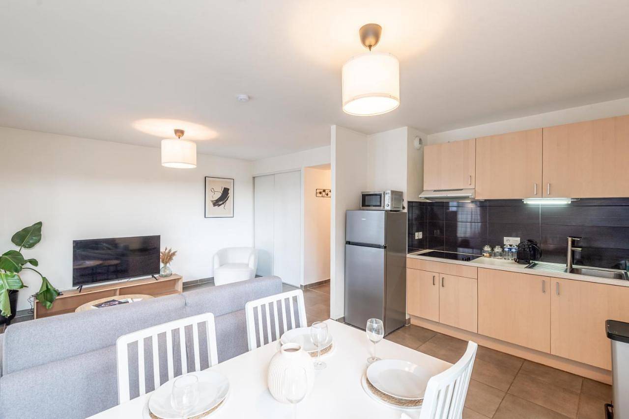 Appartement entier, One-Bedroom Apartment in Saint-Julien-en-Genevois, Région de Saint-Julien-en-Genevois