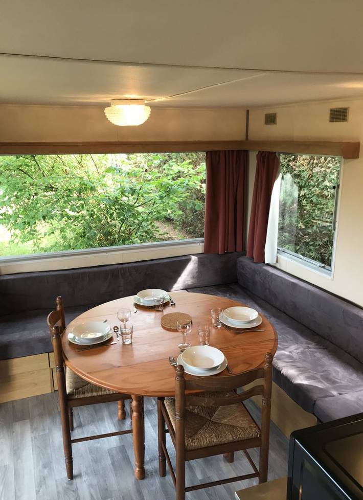 Bungalow pour 4 personnes, avec jardin et vue sur le lac dans Nièvre - 4