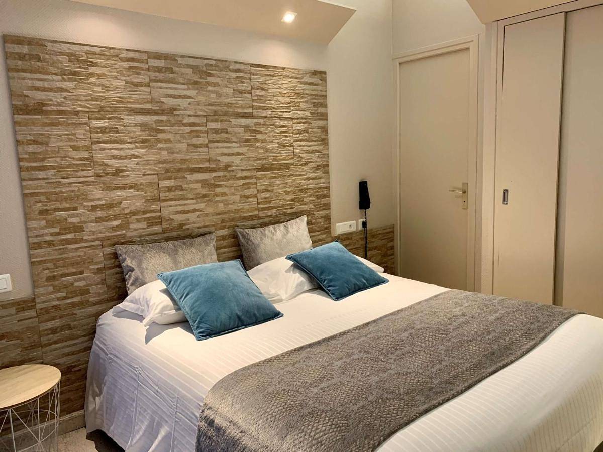 Best Western Hôtel Des Voyageurs in Fougères, Fougères-Vitré