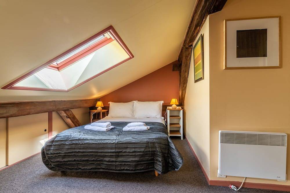 Spacious Old Farm with great views over Les Gets in Les Gets, Les Portes du Soleil