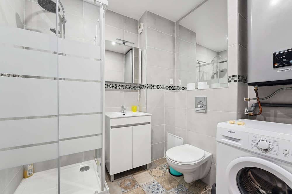 Apartamento entero, Budget apart city centre with parking in Charleville-Mézières, Ardenas