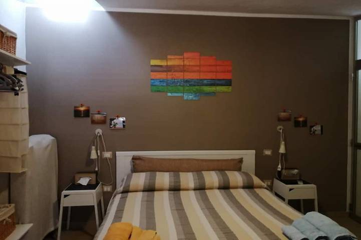 Location de vacances pour 2 personnes, avec terrasse et jardin à Guspini