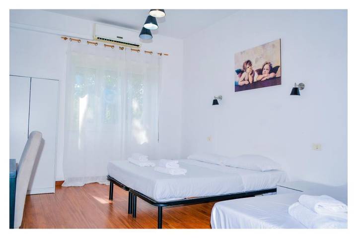 Gîte pour 3 personnes dans Ostie - 2