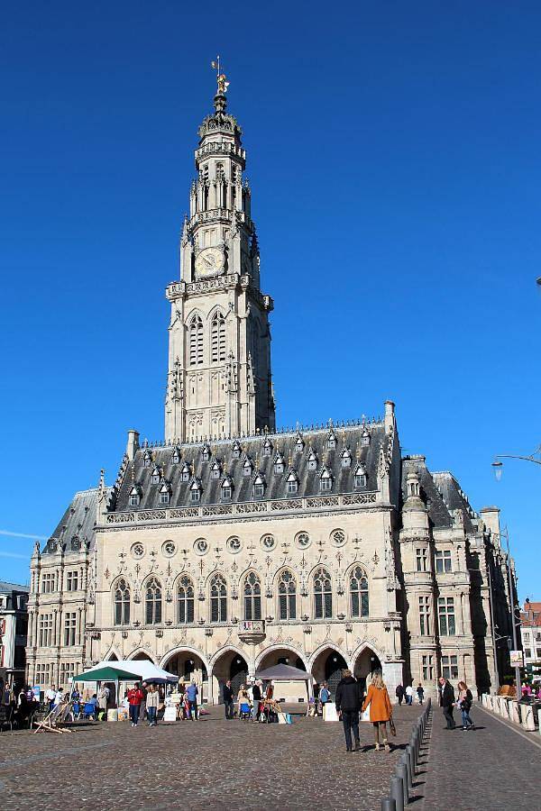 Appartement entier, Le héros - Central - Familial - Spacieux - Parking public proche in Arras, Région d'Arras
