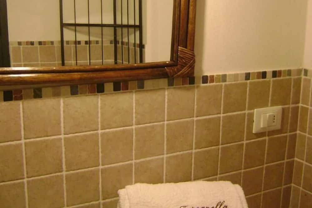 Country villa with private pool between Bolgheri & Castagneto 5 km from the sea in Castagneto Carducci, Etruscan Coast