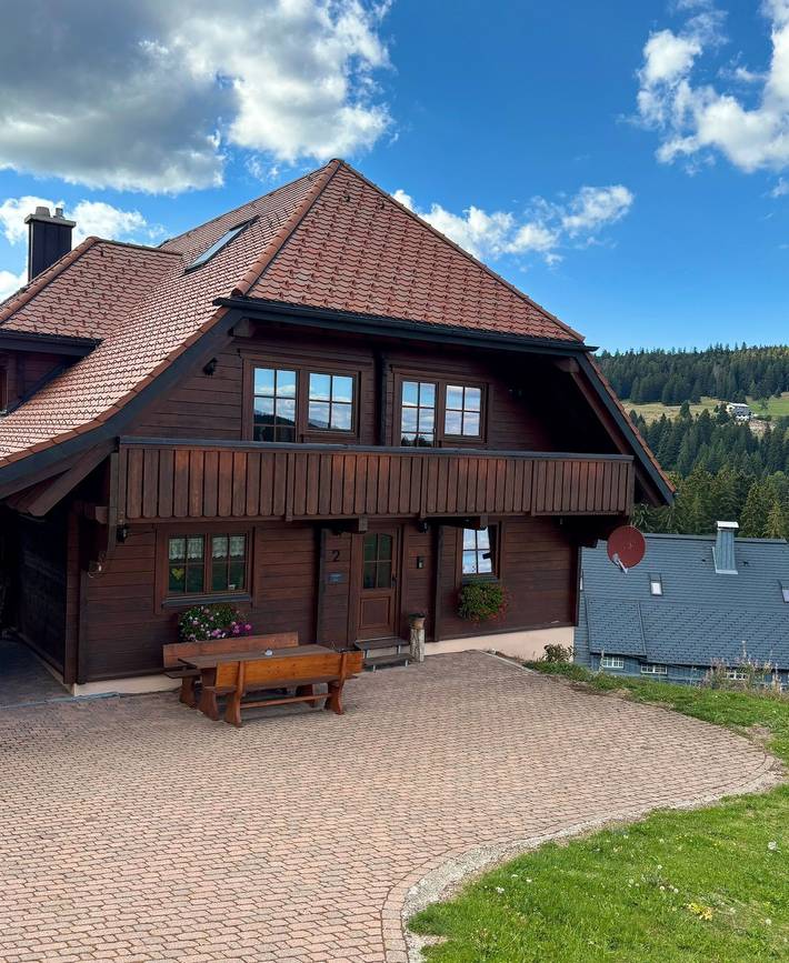 Ganze Ferienwohnung, Ferienwohnung Weideblick - Ferienwohnung Weideblick, 80 qm, 2 Schlafzimmer, 2 Balkone, Terrasse, max. 4 Personen in Blasiwald (Schluchsee), Schluchsee