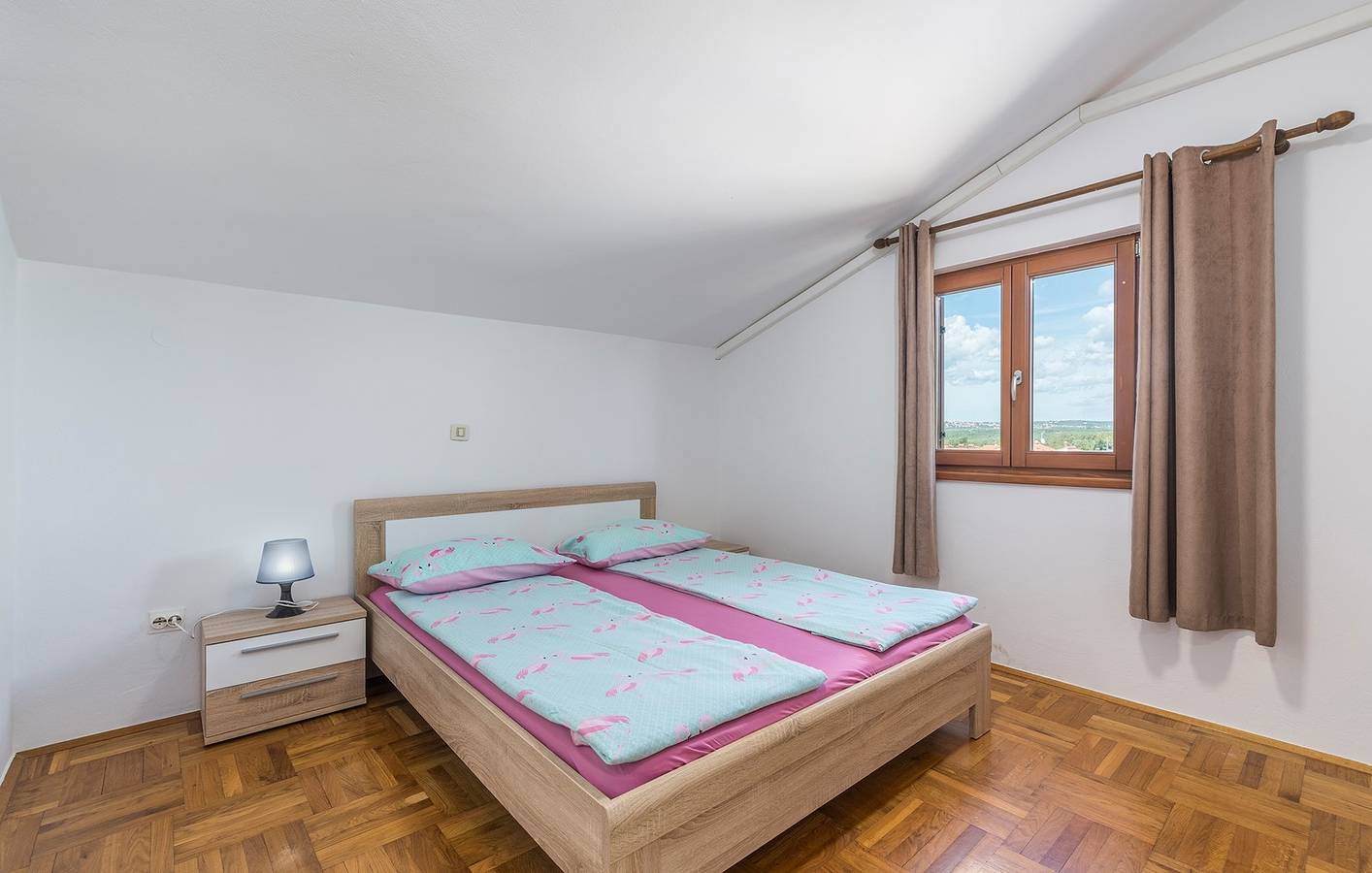 Ganze Wohnung, Ferienwohnung Vetrina A1 mit gemeinsamem Pool in Nova Vas, Porec und Umgebung