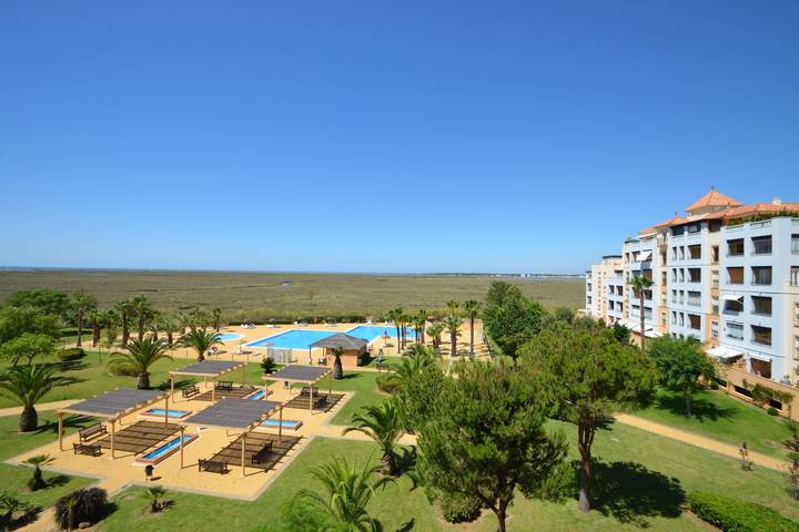 Gîte pour 5 personnes, avec Terrasse et Piscine à Ayamonte - 3