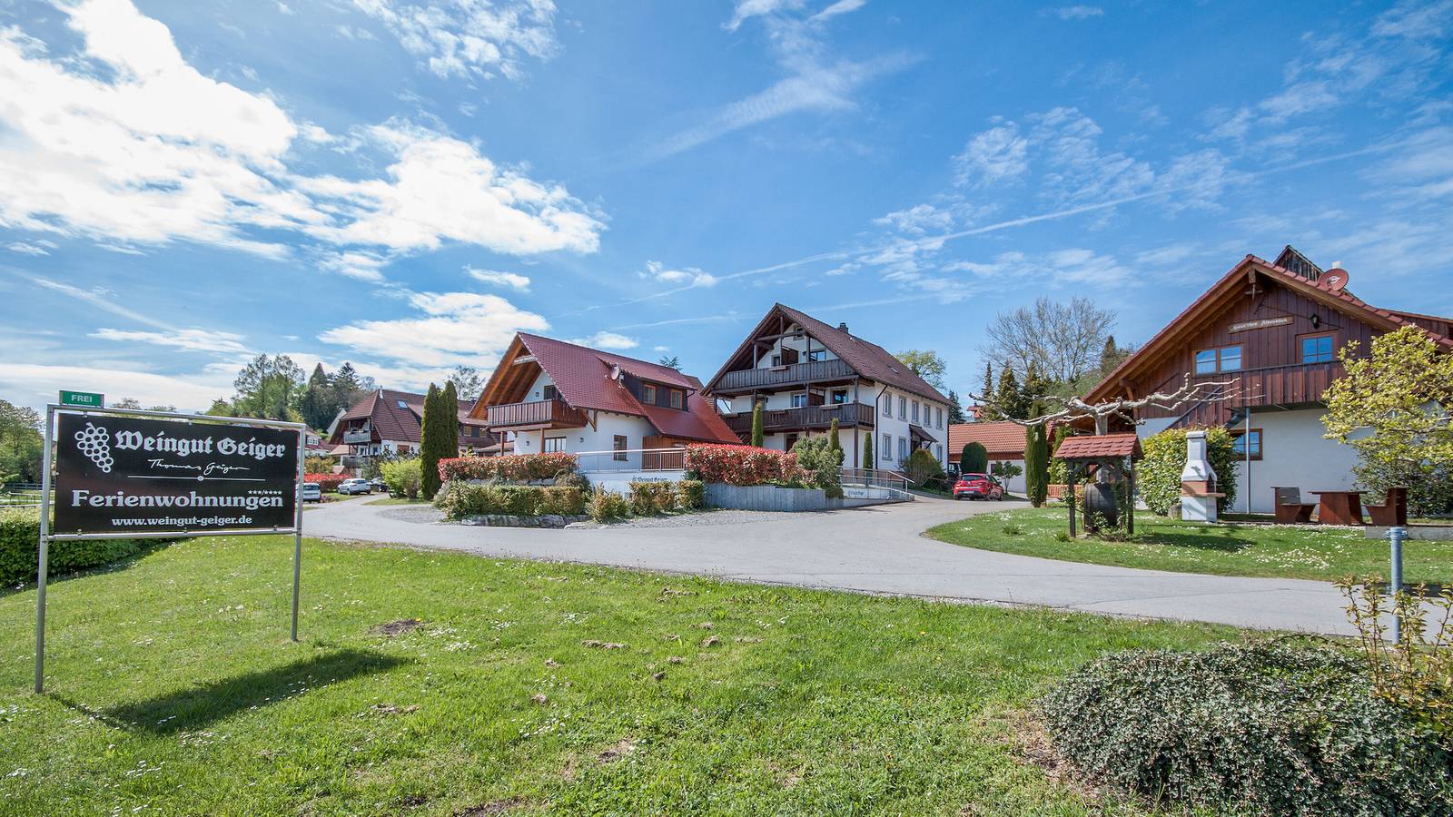 Ganze Wohnung, Apartment 'Storchenblick' mit Seeblick, Gemeinschaftsterrasse und Wlan in Meersburg, Region Bodensee-Oberschwaben