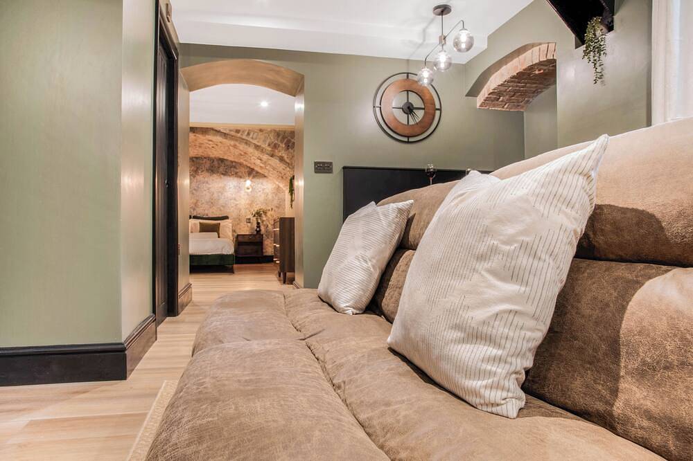 Ganze Wohnung, Whiskawayhomes Shaw Mews Apartment 2 in Worcester, Worcestershire