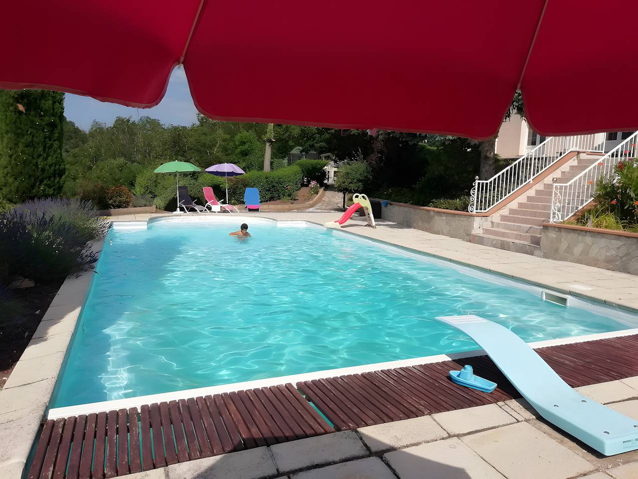 Bed and Breakfast 'Les Issignols' con vistas a la montaña, Wi-Fi y aire acondicionado in Colombier-le-Vieux, Tournon-sur-Rhône región