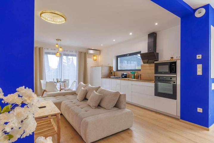 Gîte pour 4 personnes, avec Balcon et Jacuzzi ainsi que Terrasse et Vue à Mittelhausbergen - 2