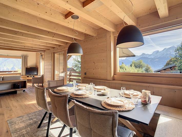 Chalet pour 6 personnes, avec jardin et balcon à Combloux