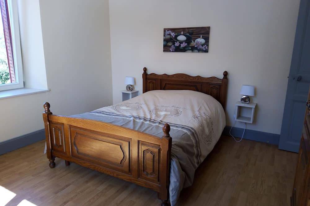 Appartement entier, Gite les Granites avec balcon à moins de 100m du lac in Lac de Gérardmer, Gérardmer