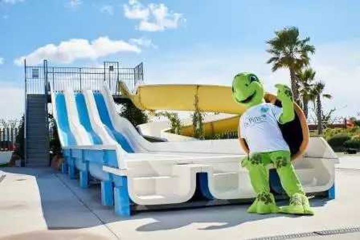 Mobil home pour 5 personnes, avec piscine et bassin pour enfant à Malgrat de Mar - 2