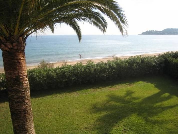 Location de vacances pour 7 personnes, avec jardin dans Dauphin Plage