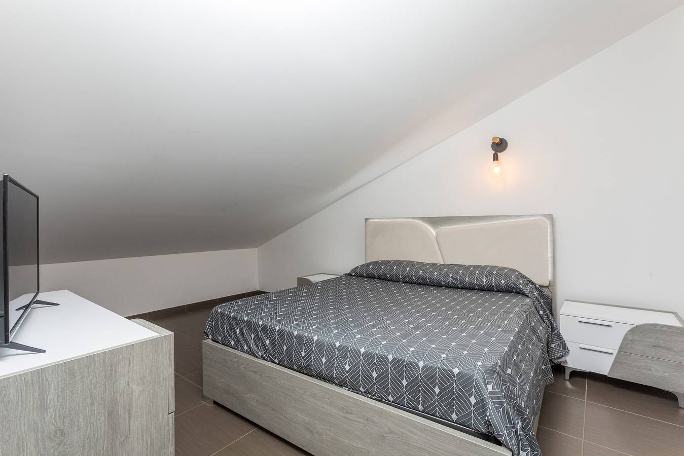 Hel leilighet, Apartment 'Sophia' with Mountain View, Shared Terrace and Air Conditioning in Fiumefreddo di Sicilia, Provinsen Catania