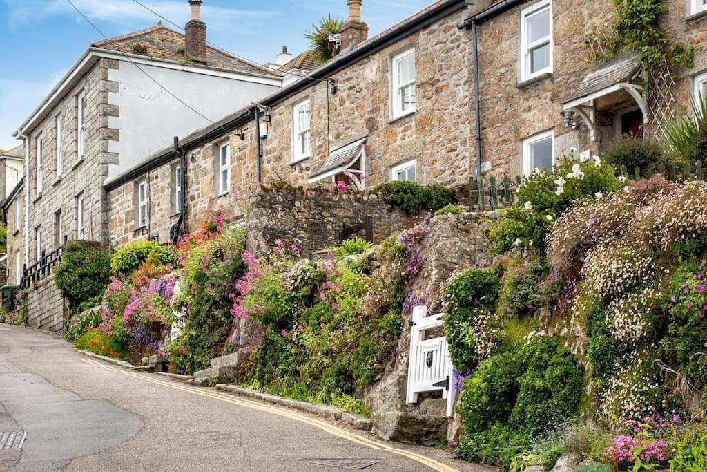 Two-Bedroom House in Mousehole, Cornwall
