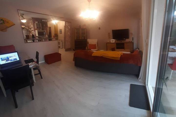 Location de vacances pour 6 personnes, avec jardin dans Plage du Mérou - 2