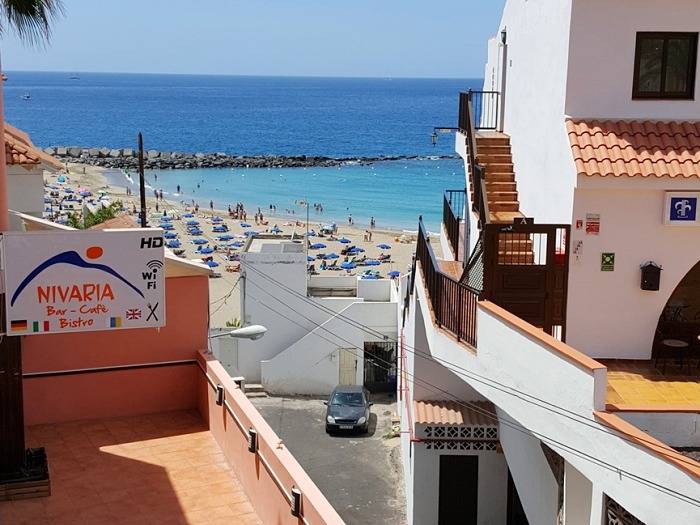 Entire holiday apartment, Live Los Cristianos Habana Avenue in Playa de las Américas, Arona