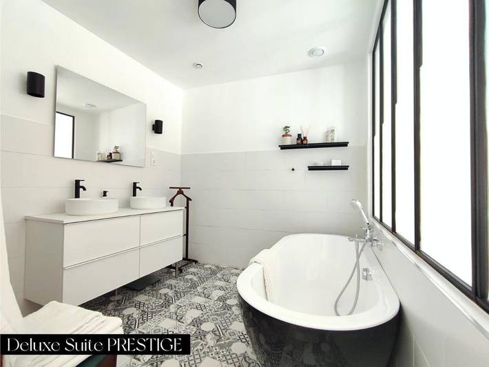 Chambre d’hôte pour 4 personnes, avec vue et terrasse à Marseillan - 3