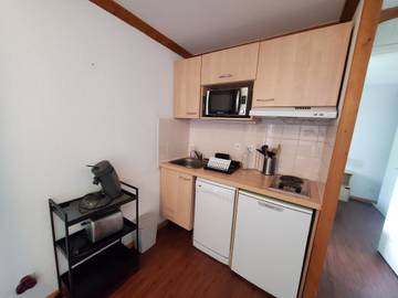 Appartement De Vacances pour 4 Personnes dans Lac des Hermines, Besse-et-Saint-Anastaise, Photo 3
