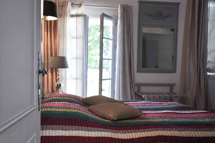 Chambre d’hôte pour 4 personnes, avec jacuzzi et piscine à Saint-Andiol - 4