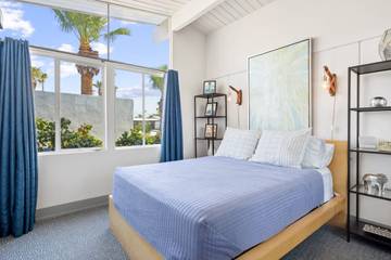 Vacation Home for 6 Guests in Palm Springs, Coachella Valley, Picture 2