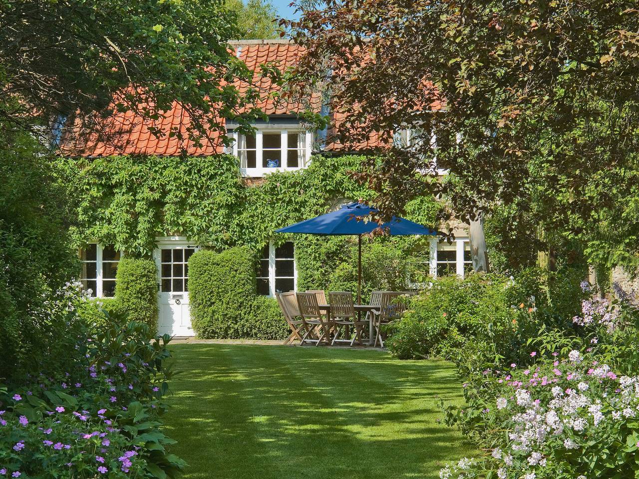 Hungate Garden Cottage in Pickering, North York Moors National Park