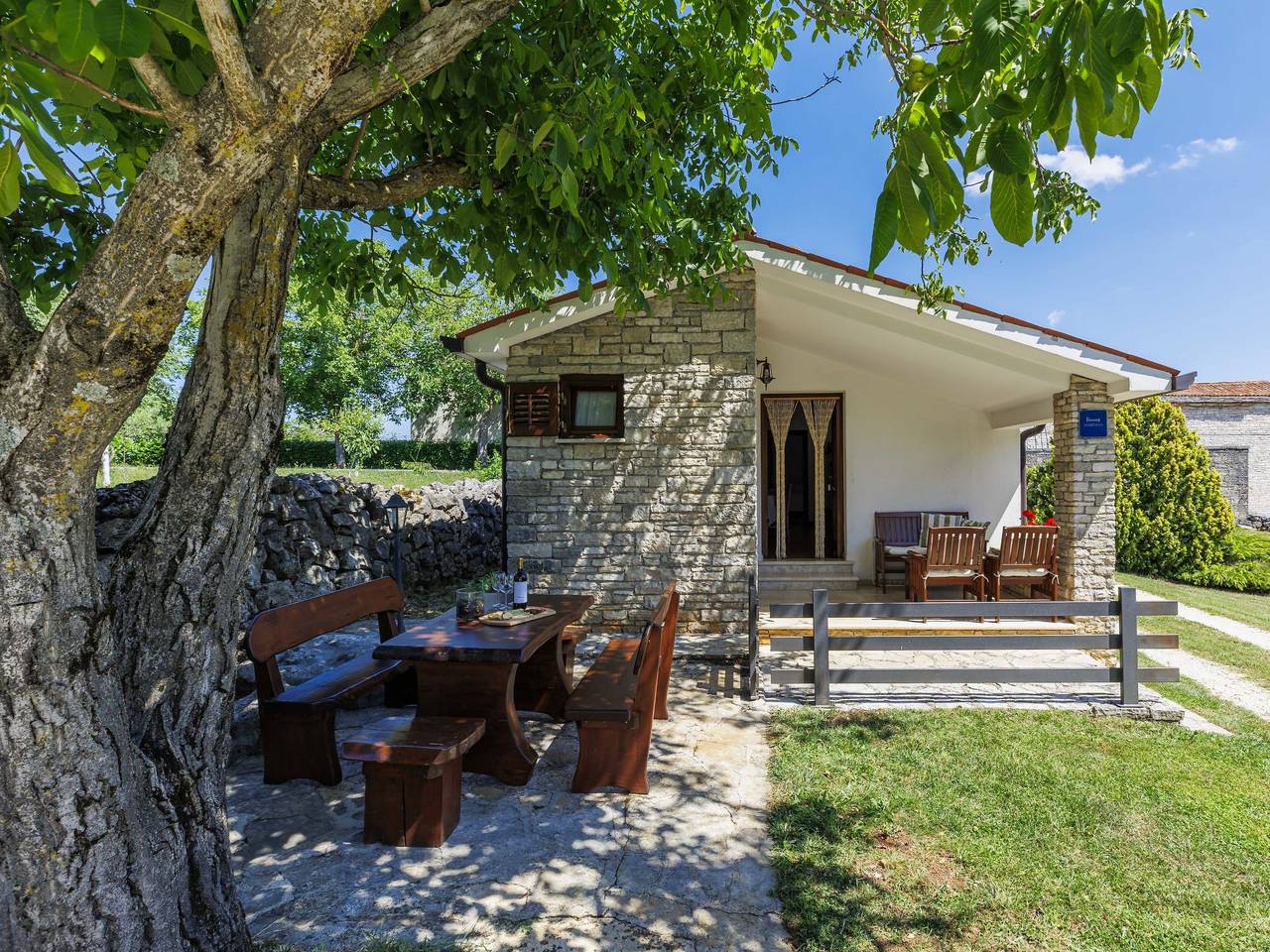 Tomazin in Brajkovići, Pazin