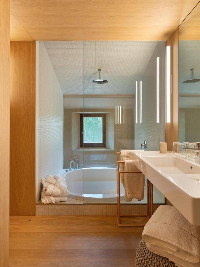 Chalet para 10 personas, con piscina además de jardín y vistas, Se admiten mascotas en Pla de l'Estany - 2