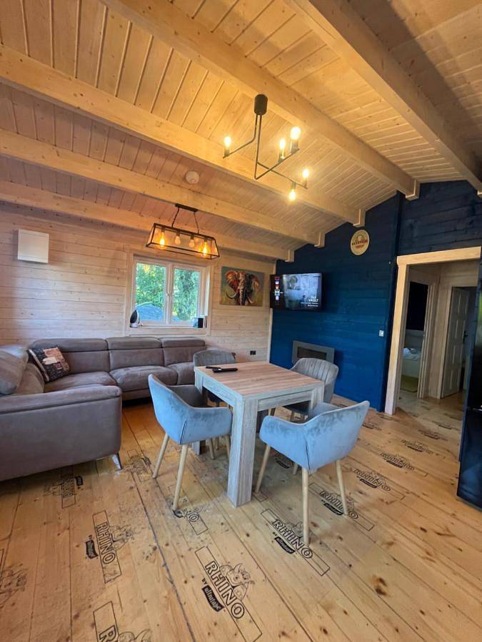 Entire apartment, West Wicklow 5 person Cabin in County Wicklow