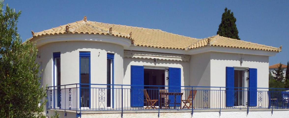 Bungalow para 6 personas, con jardín además de vistas y terraza en Grecia