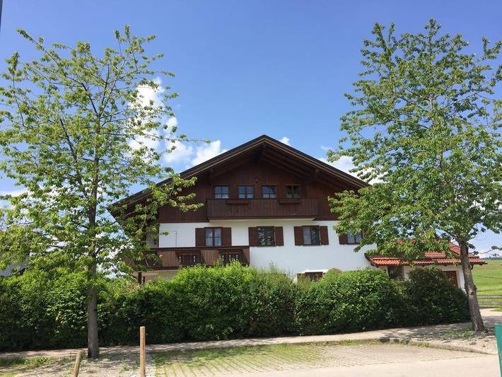 Ferienwohnung für 3 Personen, mit Terrasse und Garten am Forggensee