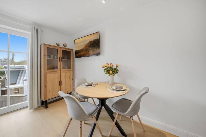 Ganze Wohnung, Modernes Apartment Witt Hingst mit Terrasse und Garten in Westerland in Tinnum, Sylt (Gemeinde)