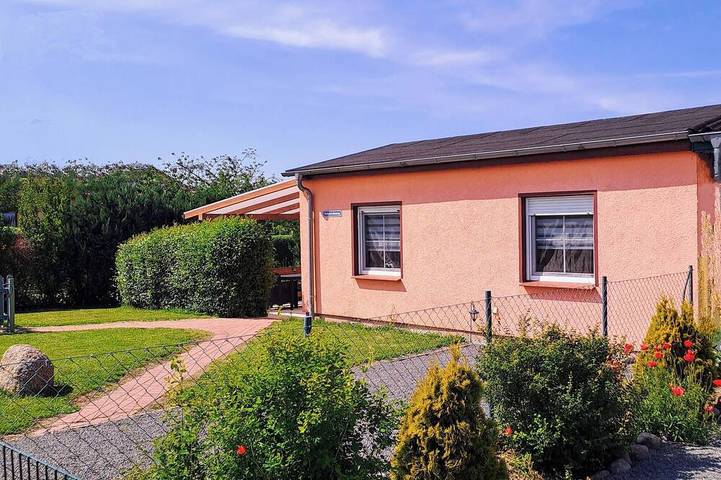 Ferienwohnung für 2 Personen, mit Whirlpool und Terrasse sowie Garten - 1
