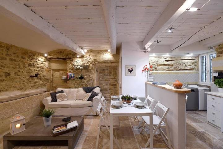 Location de vacances pour 4 personnes, avec Terrasse à Ménerbes