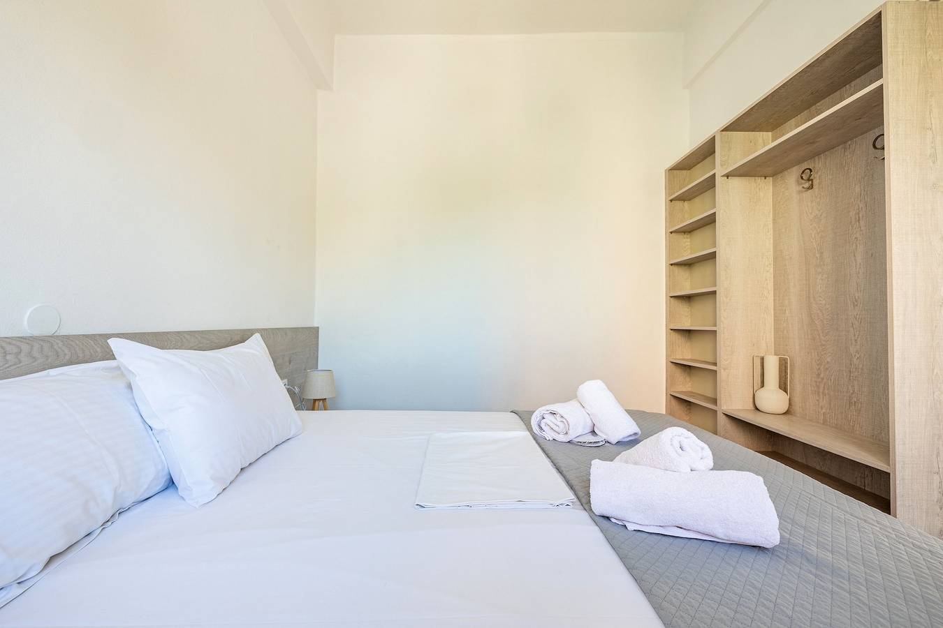 Appartement entier, Appartement de vacances pour 4 personnes avec balcon in Région d'Iraklio-Héraklion