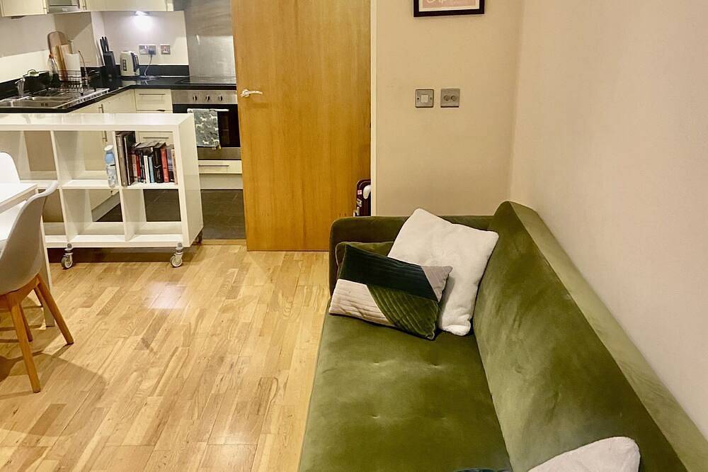 Entire apartment, Modern apartment in the heart of Shoreditch and Brick Lane in Tower Hamlets, London