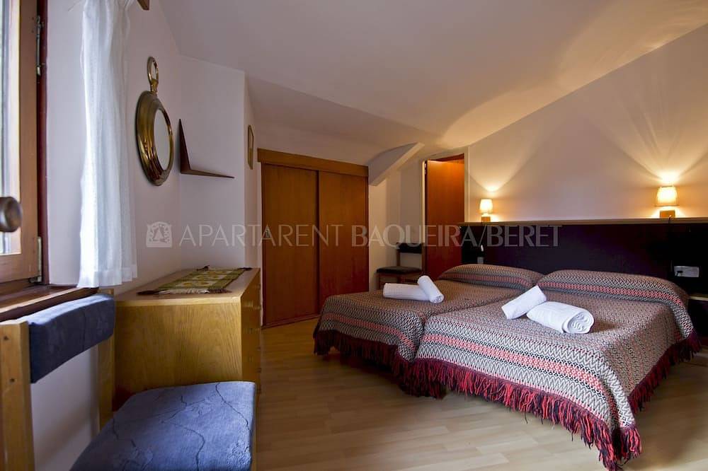 Ganze Wohnung, Esquiros - Edificio Mauberme in Baqueira, Naut Aran
