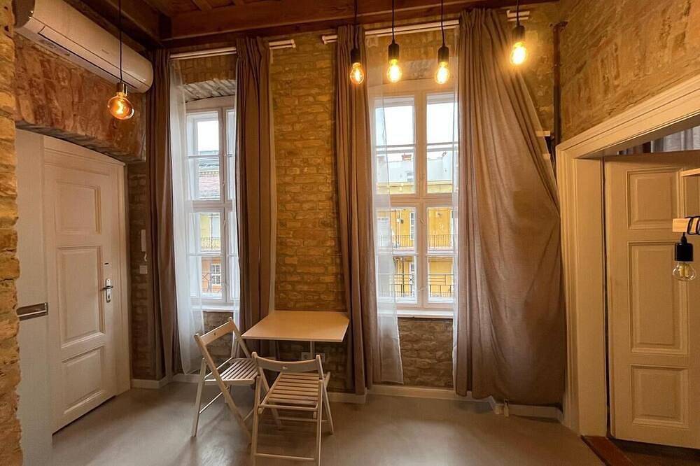 Ganze Wohnung, Central and quiet 1-bedroom on Andrassy út Budapest in Budapest, Mittelungarn