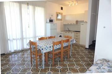 Casa Vacanza per 6 Persone in Porto Santa Margherita, Caorle, Foto 1