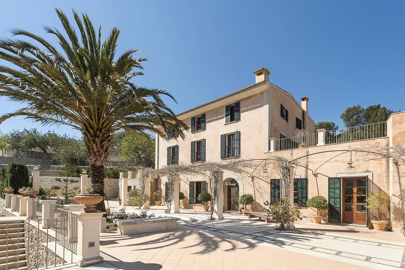 Majestic Holiday Estate Up To 12 in Calvia in Calvià, Mallorca Westen